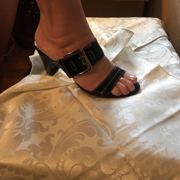 Mossimo buckled strapy heels - Picture 3 of 8